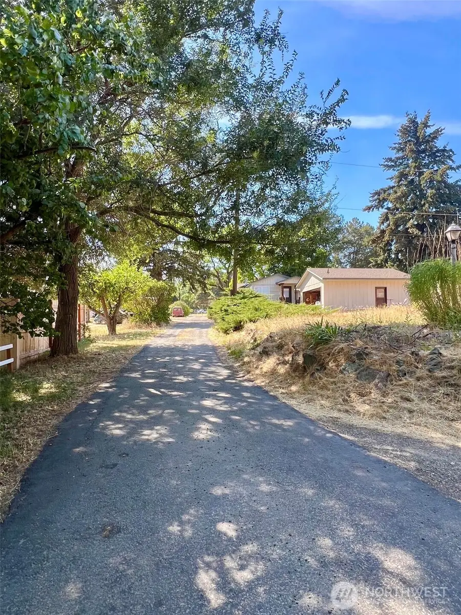 904 Vista Road, Ellensburg, WA 98926 - #2