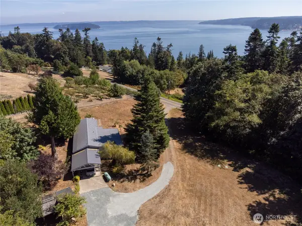 4965 S Camano Drive, Camano Island, WA 98282