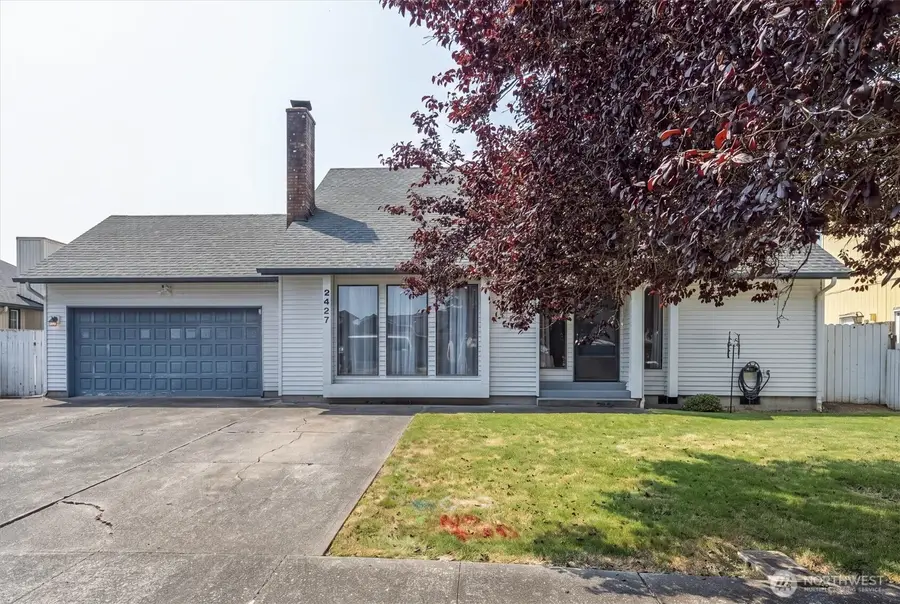 2427 Hickory Avenue, Longview, WA 98632 - #2