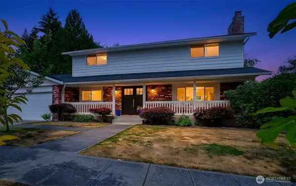 9652 42nd Avenue Ne, Seattle, WA 98115