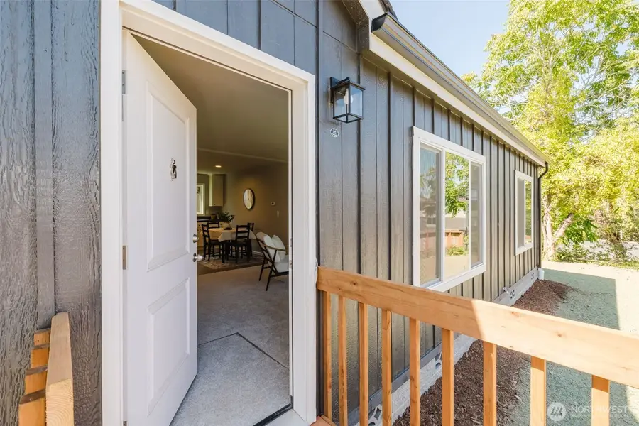 5212 5th Street, Bremerton, WA 98312 - #3