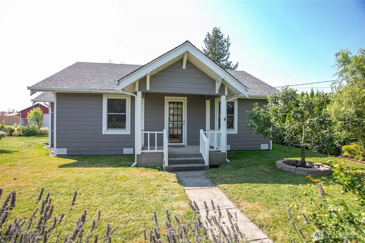 208 Mead Avenue, Everson, WA 98247 - #1