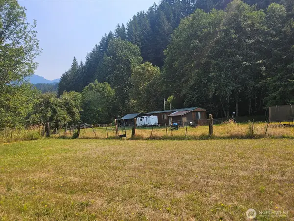 1077 Cline Road, Randle, WA 98377