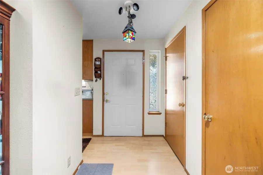 319 Shelter Bay Drive, La Conner, WA 98257 - #3
