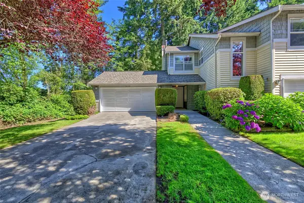 714 228th Street Sw #O-101, Bothell, WA 98021