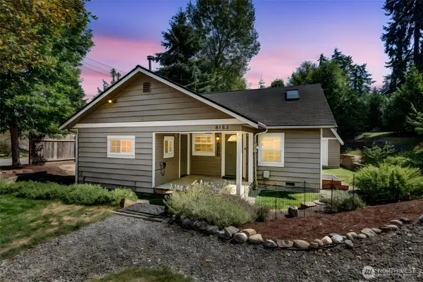 8183 NE 165th Street, Kenmore, WA 98028