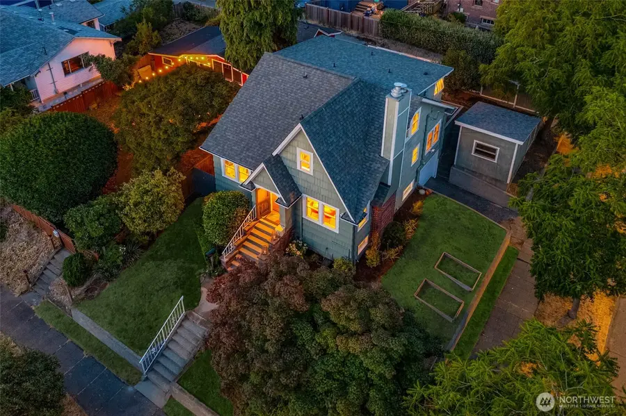 3058 38th Avenue Sw, Seattle, WA 98126 - #3