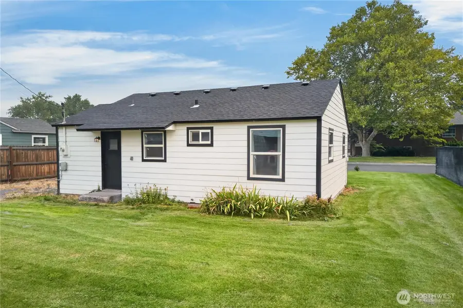 11 Ivy Street Ne, Ephrata, WA 98823 - #3