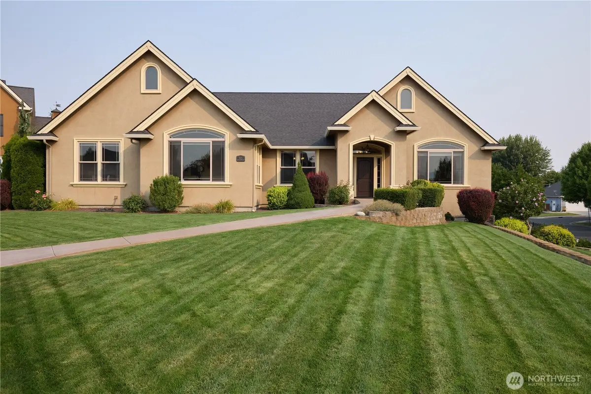 404 Coyote Ridge Dr, Walla Walla, WA 99362 - #1