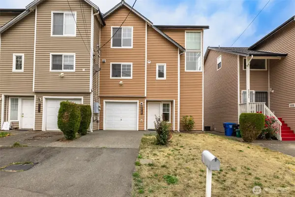 5914 35th Ave Avenue S #B, Seattle, WA 98118