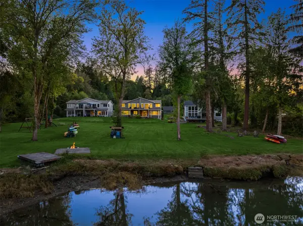 5606 39th Street Ct Nw #4, Gig Harbor, WA 98335