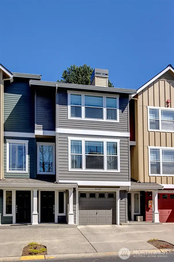 9080 162nd Place Ne #2202, Redmond, WA 98052