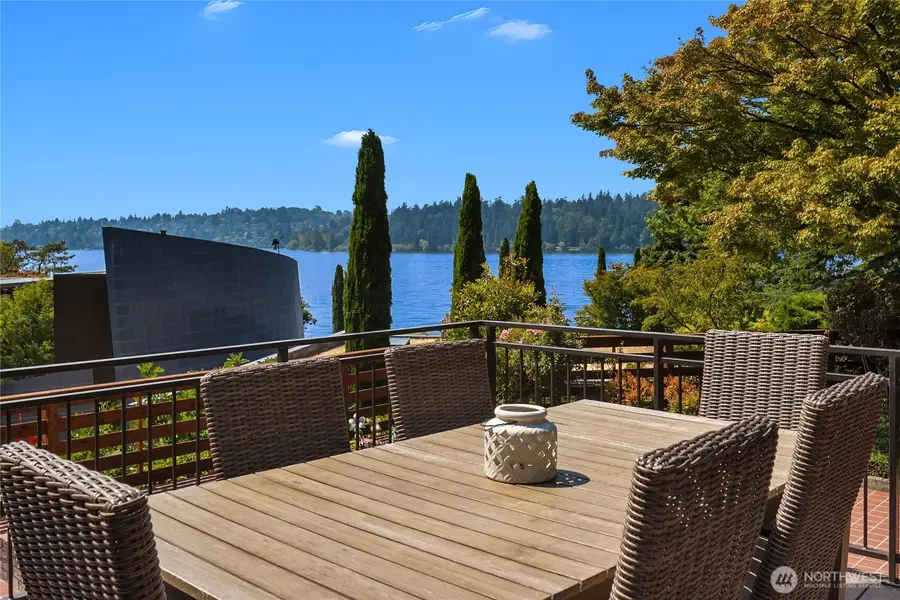 5919 77th Avenue Se, Mercer Island, WA 98040 - #2