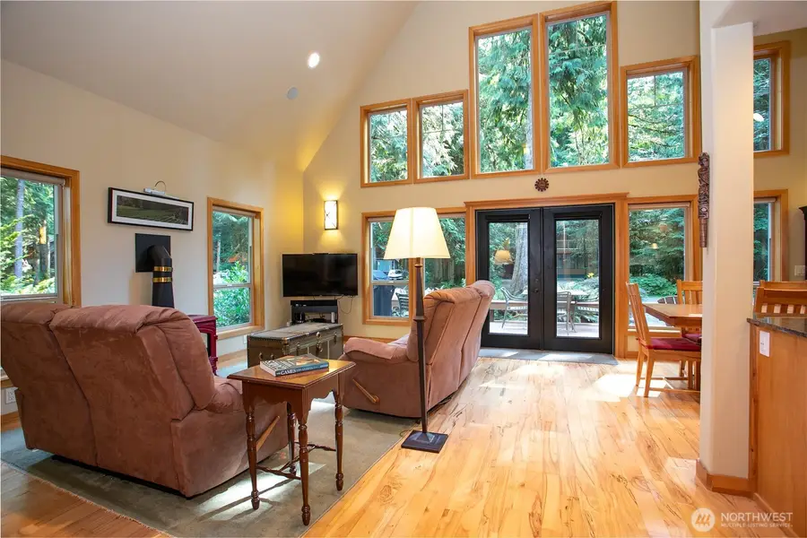7073 Rainier Way, Deming, WA 98244 - #3