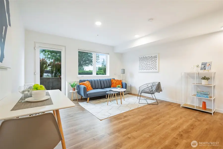 750 11th Avenue E #103, Seattle, WA 98102 - #3
