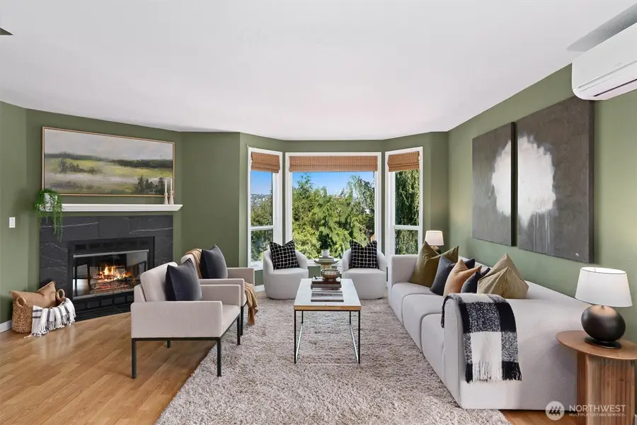 3802 25th Avenue W #4G, Seattle, WA 98199 - #2