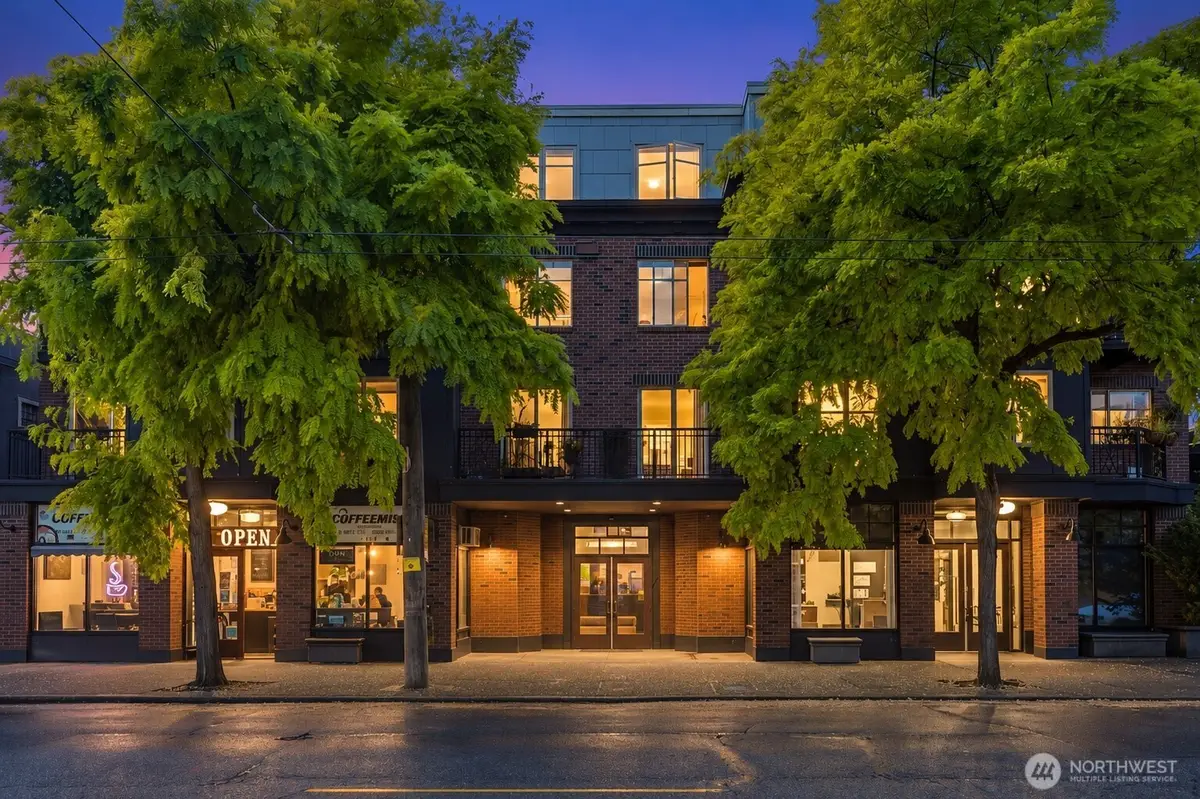 1909 10th Avenue W #206, Seattle, WA 98119 - #1