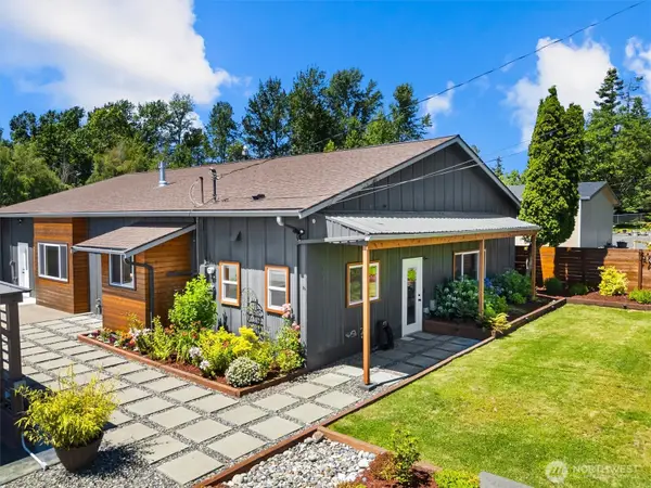 3275 Bennett Drive, Bellingham, WA 98225