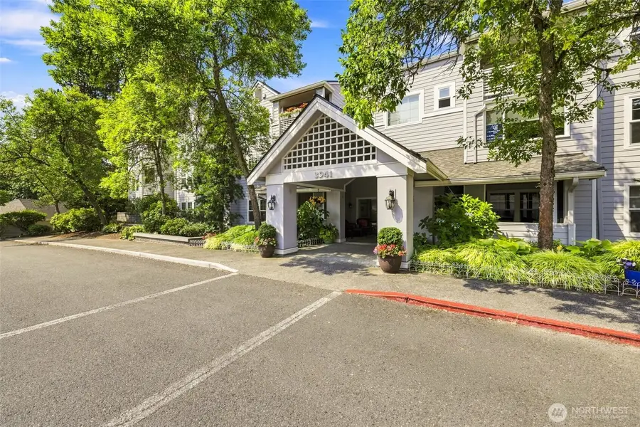 3941 226th Place Se #310, Issaquah, WA 98029 - #2