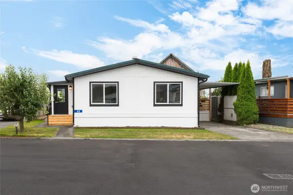 701 S Main Street #44, Coupeville, WA 98239