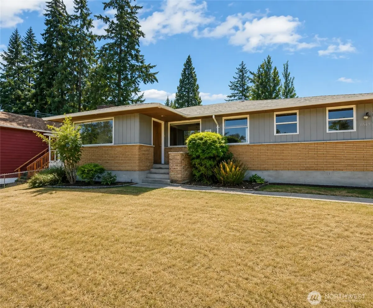 11549 N Park Avenue N, Seattle, WA 98133 - #1