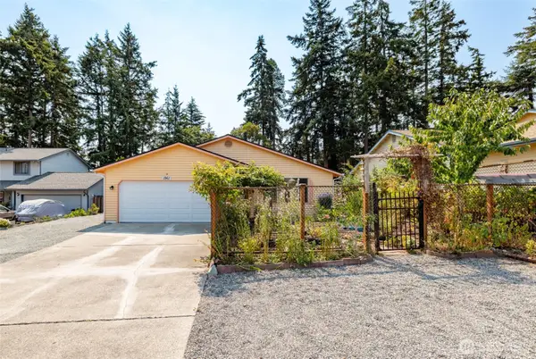 1961 NE 9th Avenue, Oak Harbor, WA 98277