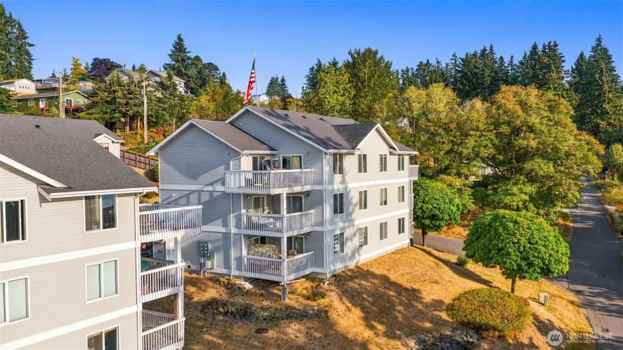 2251 Highview Lane W #C302, Bremerton, WA 98312 - #3