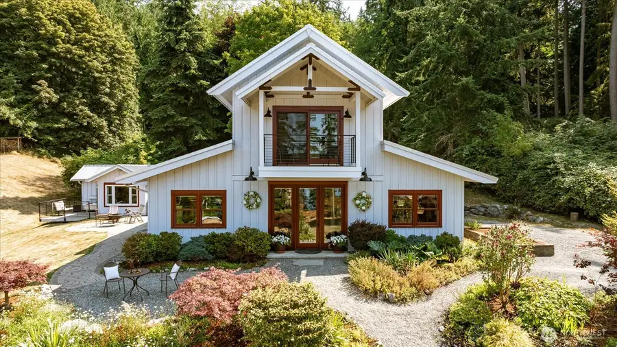 8015 Cultus Bay Road, Clinton, WA 98236 - #2
