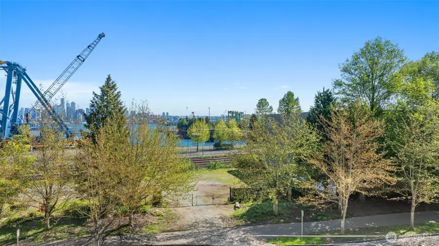 23 Harbor Avenue Sw, Seattle, WA 98126 - #2