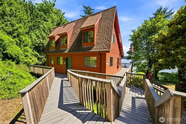 241 SE Oyster Beach Road, Shelton, WA 98584