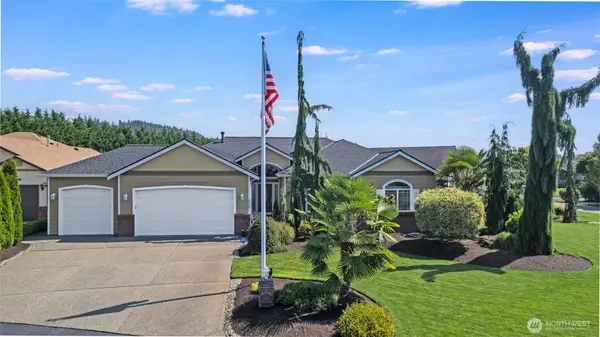 15521 148th Ave Ct E, Orting, WA 98360