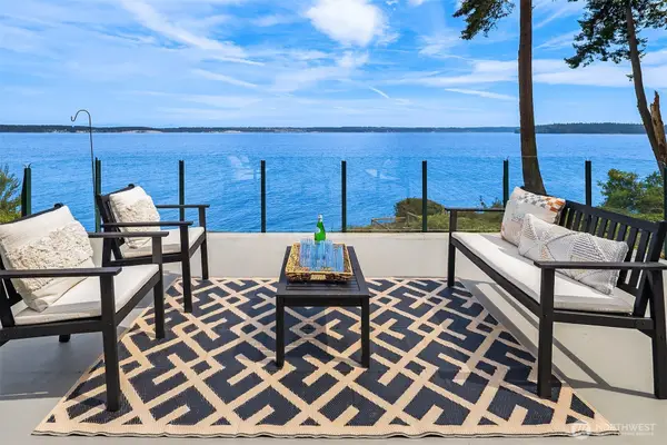 320 Tala Shore Drive, Port Ludlow, WA 98365