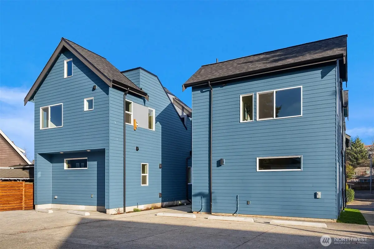 1415 Martin Luther King Jr Way, Seattle, WA 98122 - #1