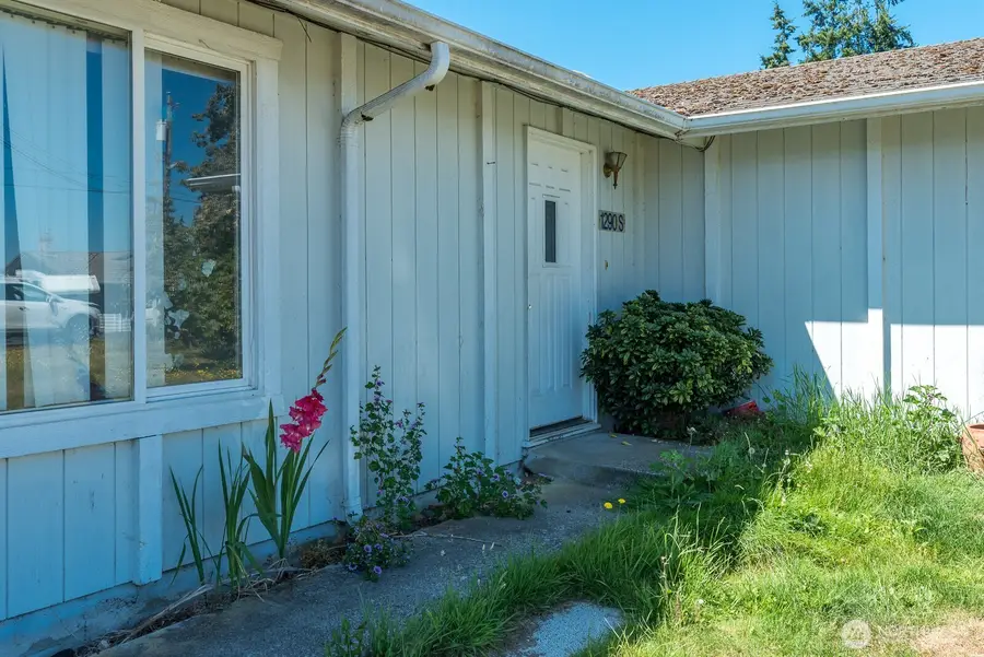1290 S Uplands Drive, Camano Island, WA 98282 - #3