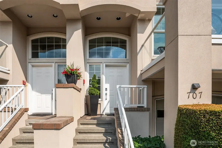 701 9th Avenue S #707, Kirkland, WA 98033 - #2
