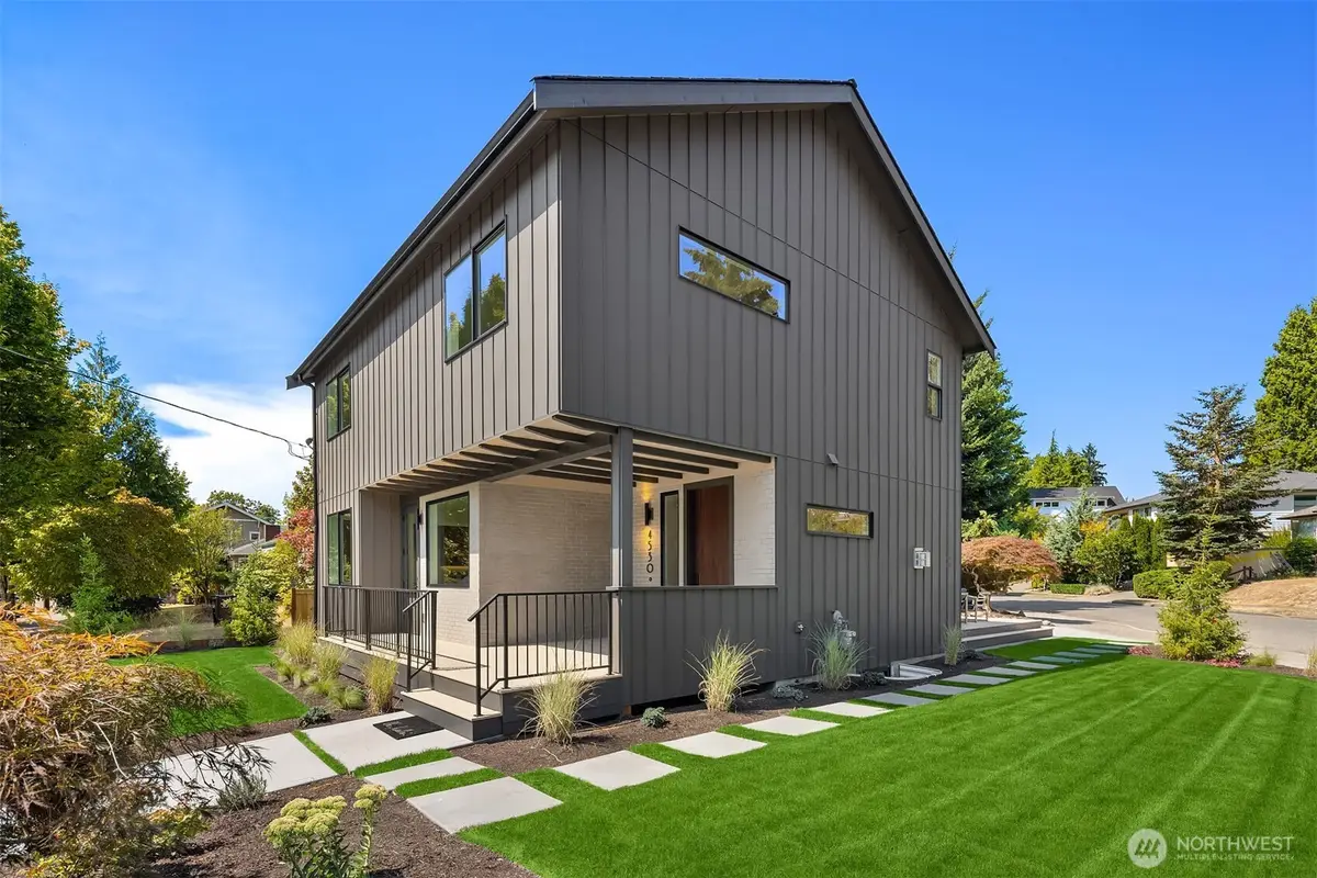 4530 NE 55th Street, Seattle, WA 98105 - #1