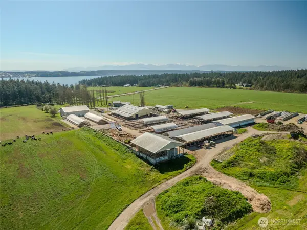 1240 Arnold Road, Oak Harbor, WA 98277