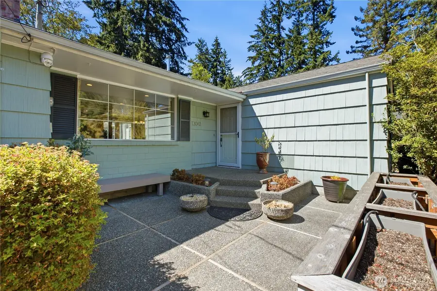 13041 25th Avenue Ne, Seattle, WA 98125 - #2