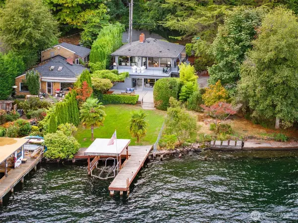 1302 Lakeside Avenue S, Seattle, WA 98144