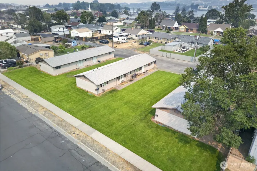1133 Cascade Avenue, Moses Lake, WA 98837 - #3