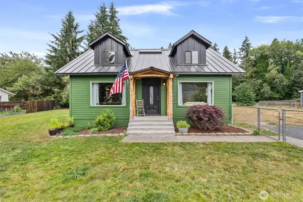 1215 NW Kerron Avenue, Winlock, WA 98596