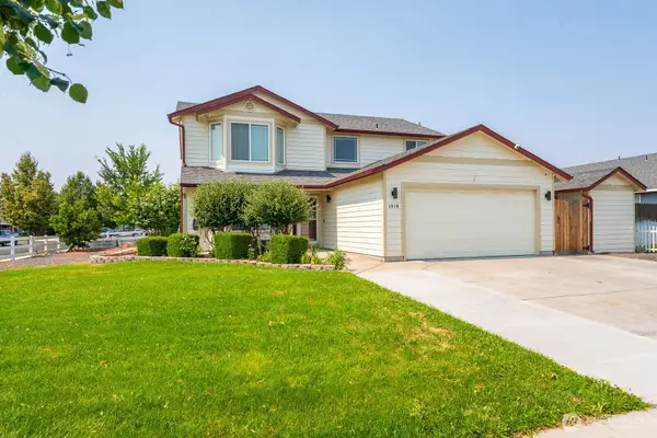1916 Allen Avenue, Moses Lake, WA 98837