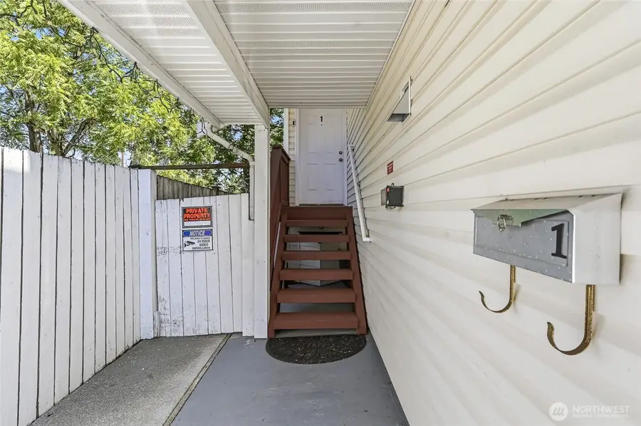 7009 42nd Avenue S #1, Seattle, WA 98118 - #3