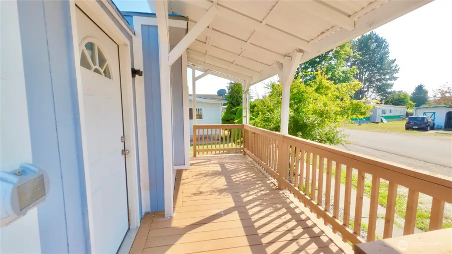 2392 Douglas Rd #4, Ferndale, WA 98248 - #2