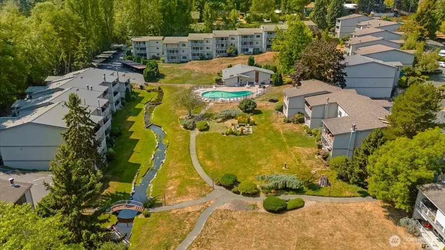 13265 15th Avenue Ne #B10, Seattle, WA 98125 - #2