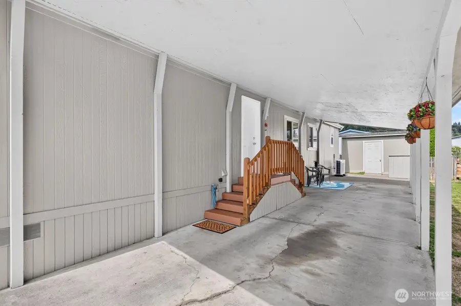 304 Pheasant Lane, Longview, WA 98632 - #2