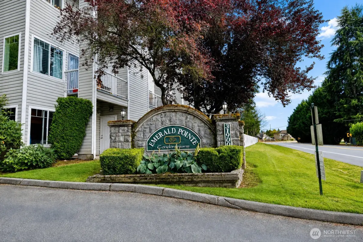 31900 104th Avenue Se #E105, Auburn, WA 98092 - #1