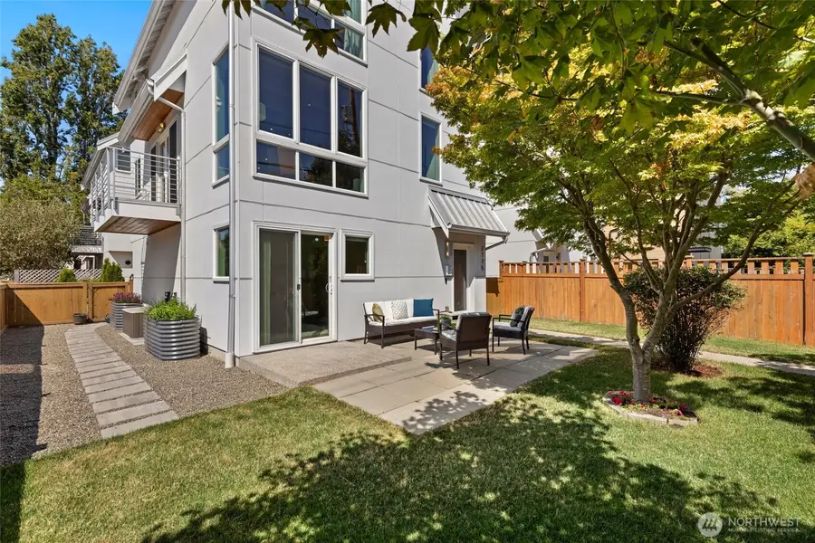 2775 59th Avenue Sw, Seattle, WA 98116 - #3