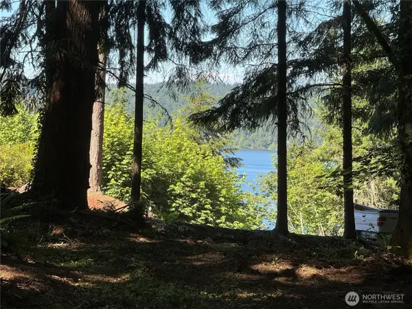 1234 South Keyport Road Ne #A-D, Poulsbo, WA 98370