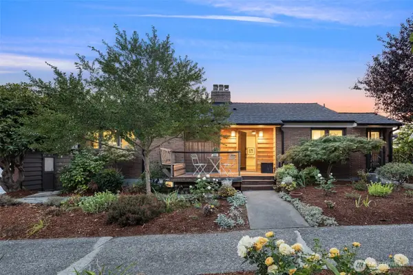 5903 36th Avenue Sw, Seattle, WA 98126